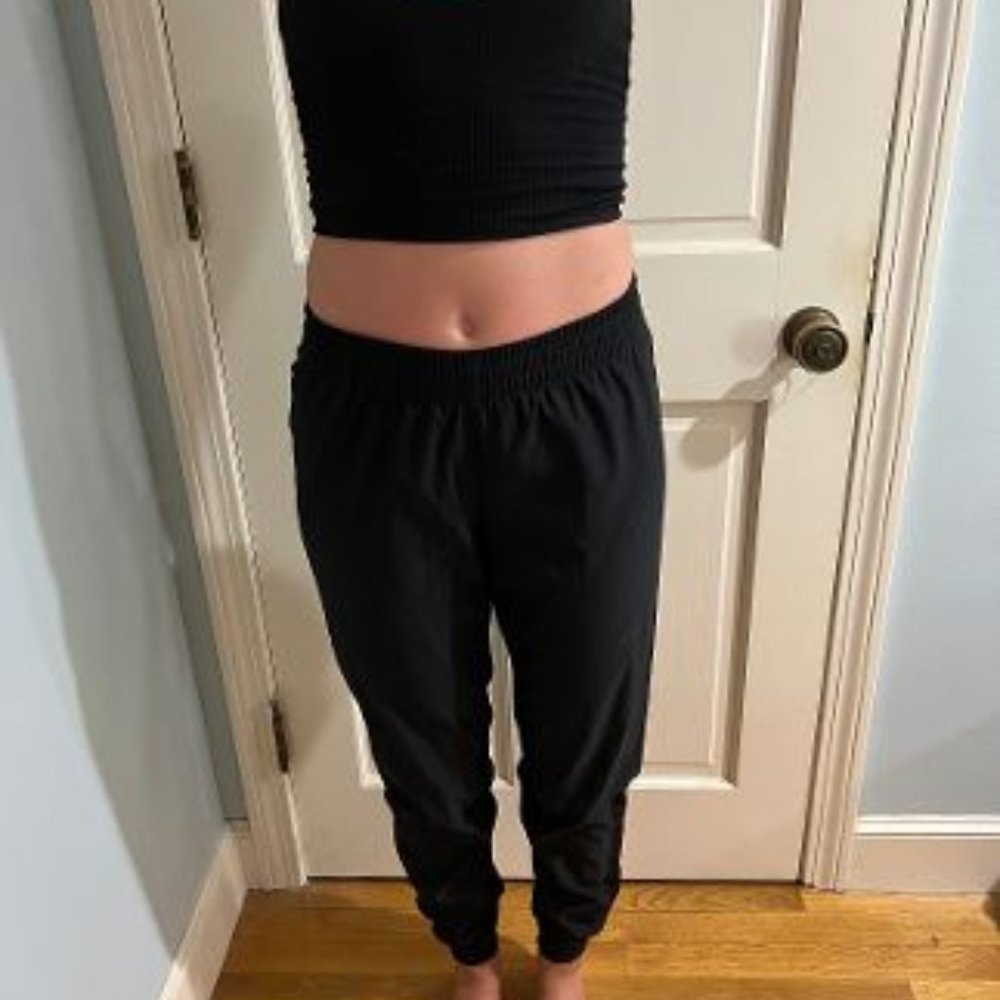 black XS Nike joggers